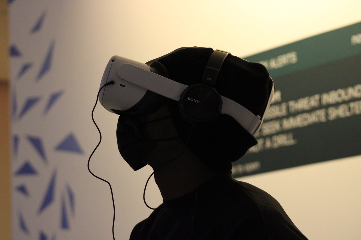 MorningYouWake's tweet image. Here’s some more of our favorite images and scenes from our @MovingImageNYC exhibition. 

{📸: @NasKaras}
#WakeAtMoMI #onthemorningyouwake #xr4c