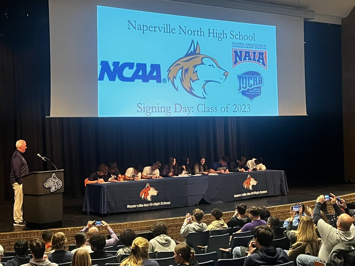 🐺 Congratulations to all our student athletes! GO HUSKIES❕