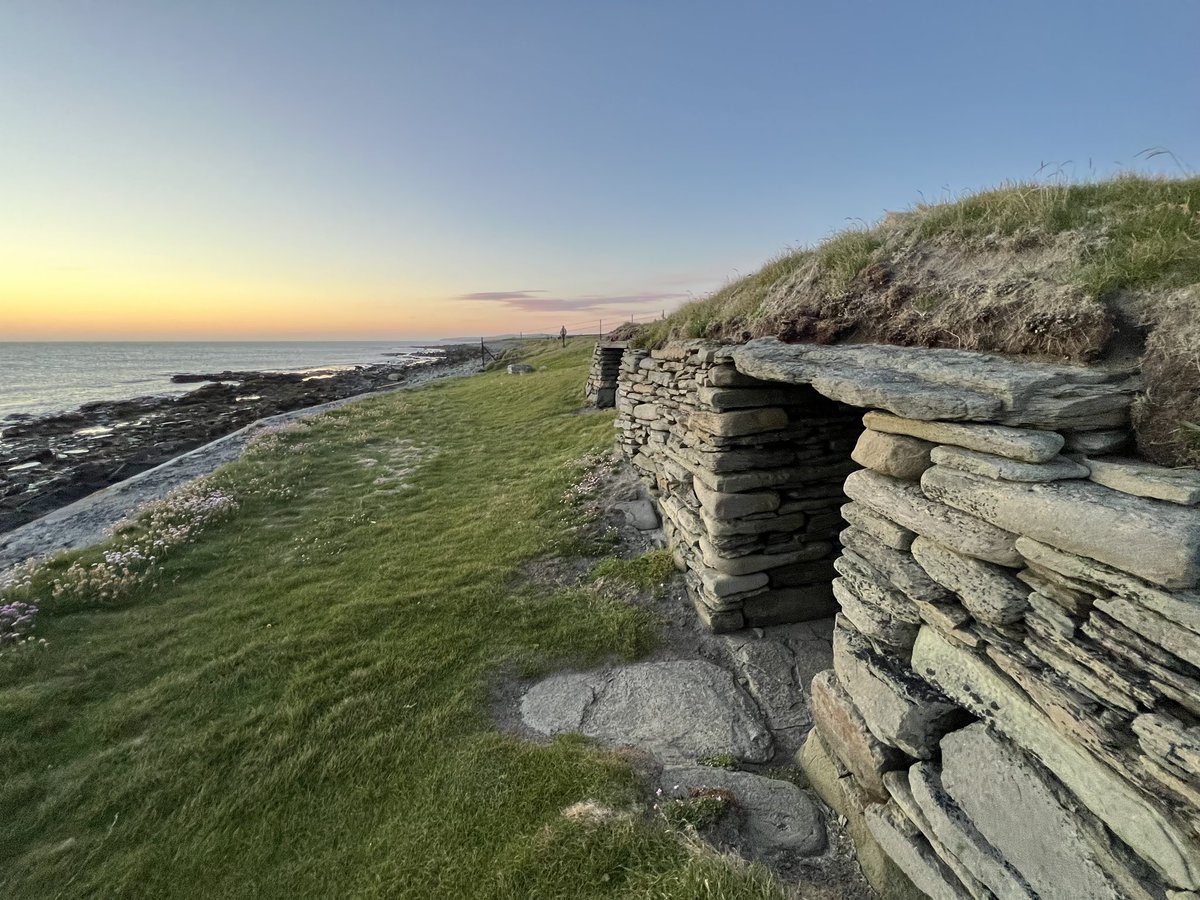 robinmckelvie's tweet image. A3: I’ve written Skara Brae makes Stonehenge look like IKEA. Well the Knap of Howar - the world’s shortest flight away on Westray - makes Skara Brae look like IKEA as it’s almost half a millennia older! Stunning night last June when sun wouldn’t set 🥃 🌅#scotlandhour