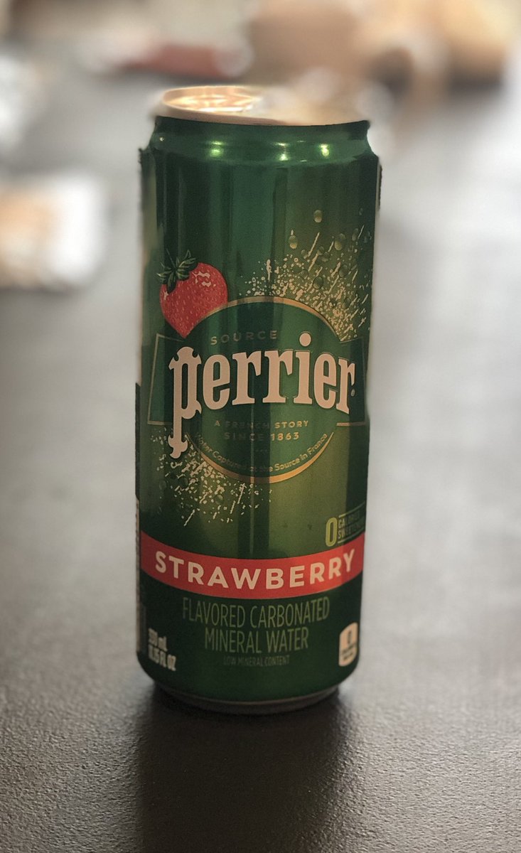 dearsandwich's tweet photo. You guys aren’t… gonna… call this…….. Strawberrier? @Perrier https://t.co/II2flbgyGs