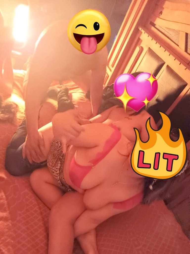 Más que amigos somos una familia muyyy cachonda y divertida 🥵🥵