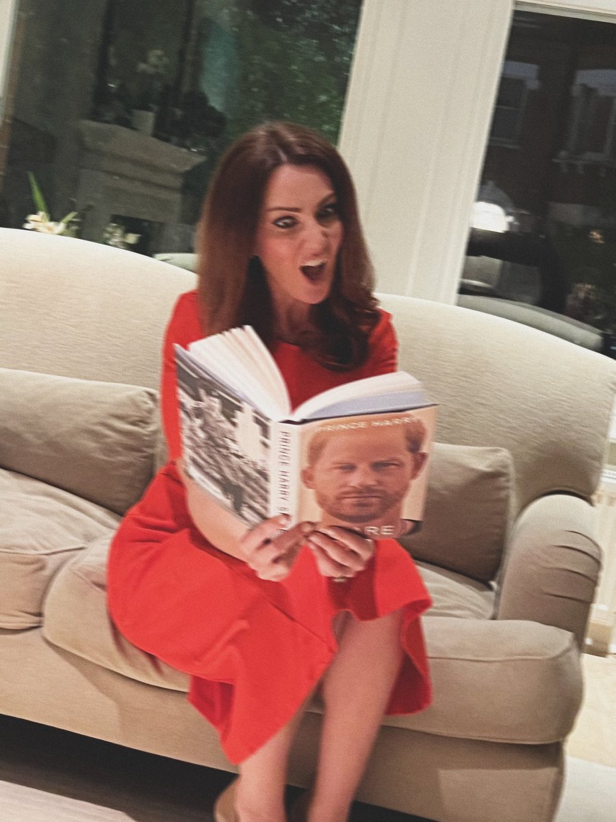 KateMiddleton didn't look too impressed #Spare 😮