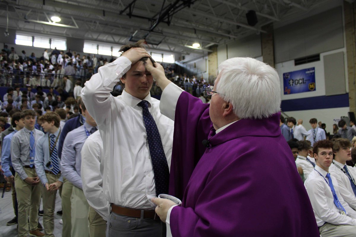 St. Xavier High School tweet media