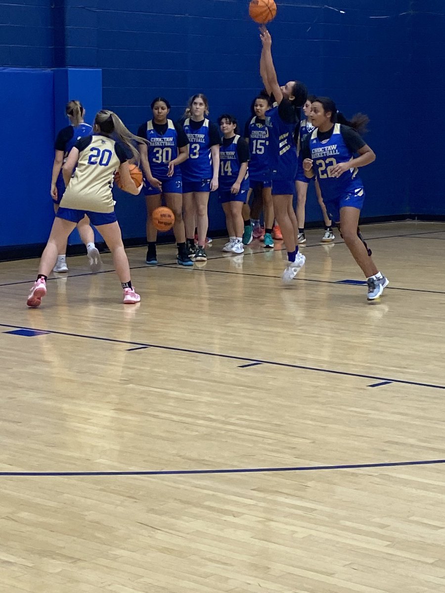 LadyJacketBB's tweet image. Good to have @AlauraPruitt back on the court today! Great energy in practice! Tomorrow is go time!