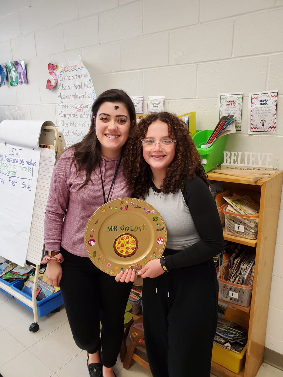 Congratulations to Ms DaSilvas class, they are the winners of Mr Goldie this week! <a href="/EcoStPeter/">StPeterEvergreen</a> <a href="/StPeterDPCDSB/">St. Peter Catholic Elementary School K-8 DPCDSB</a>