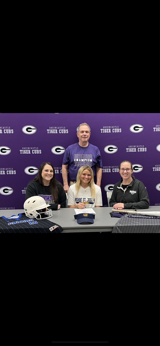 sidney_lantzy9's tweet photo. I lost my grandma today, but I also signed to play the next 4 @MSJSoftball. I’m playing the next 4 years for you grandma. ❤️ https://t.co/Y4FCUyiYVL