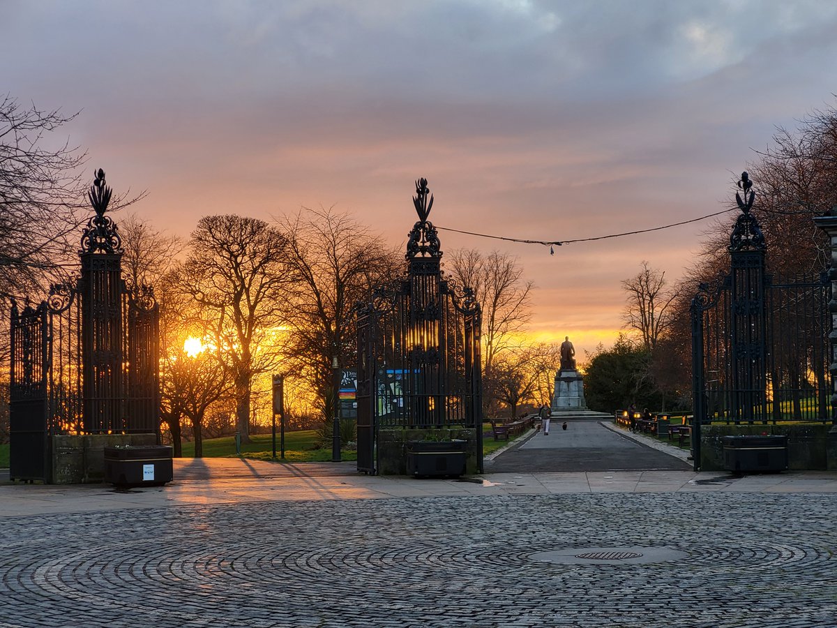 LoveDunfermline's tweet image. A6 Dunfermline has something to discover around every corner with beautiful scenes that are ever changing depending on the time of day or season #ScotlandHour