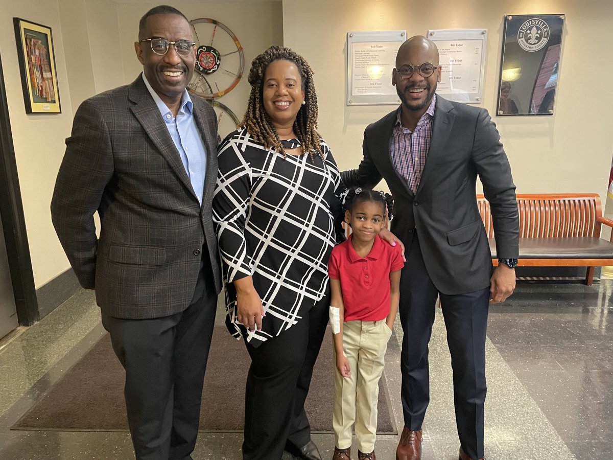 Rev. ⁦⁦<a href="/corrieshull/">Corrie Shull</a>⁩ and I took our daughters on a field trip to the swearing in of Congressman ⁦<a href="/MorganMcGarvey/">Morgan McGarvey</a>⁩. We wanted them to get a good civics education. ⁦⁦<a href="/DrCCosby/">Dr. Christine Cosby</a>⁩