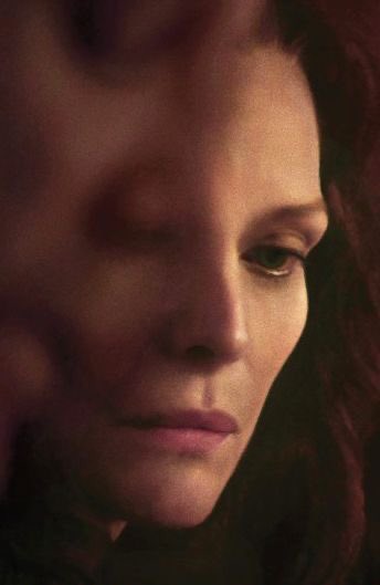 marcat77's tweet photo. @GorgPfeiffer I love Michelle Pfeiffer performance in Where is Kyra? 👏🏼👏🏼👏🏼 #MichellePfeiffer #whereiskyra? https://t.co/0gRtEEBgPM
