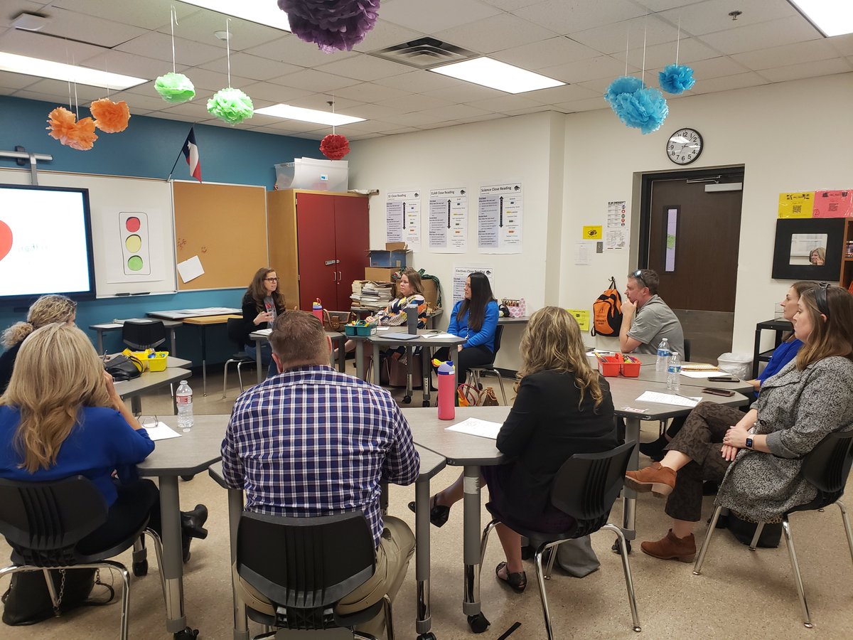 TShaCunningham's tweet photo. Professional learning from our own GCISD Principals!! #weareGCISD @JessicaRamos810 @CTMSHalliburton @BryanCalvert3 https://t.co/4Yo45bBYj3