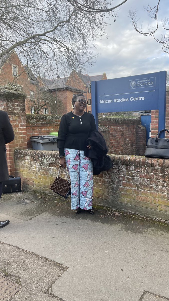 Spent the day at my alma mater ⁦<a href="/UniofOxford/">University of Oxford</a>⁩ - topic: Security+Defence+Democracy in West Africa