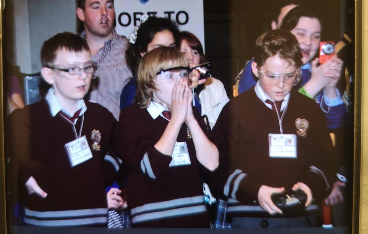 jookul100's tweet photo. @Chewmacca1 @DellTechIreland 10 years...Cork City Hall...EDR , can't wait for tomorrow where we will see the highs and lows of competition. @DellTechIreland @MTU_ie  #vexireland @VEXRoboticsIE https://t.co/NkZu5wq8qU