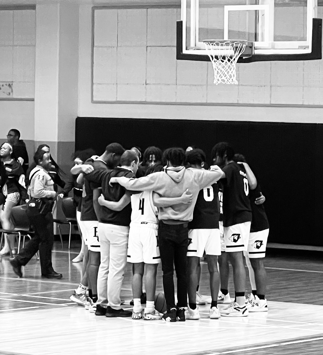 Sharing the bad, not only the good. Stunned last night in a 28 over 5  playoff upset. It’s easy to make excuses, but in the end I didn’t get it done. Proud of the conference title, but hate we couldn’t do more. Big thanks to those who supported <a href="/HCPrideMBB/">HC Varsity Men's Basketball</a>. Love my guys for life