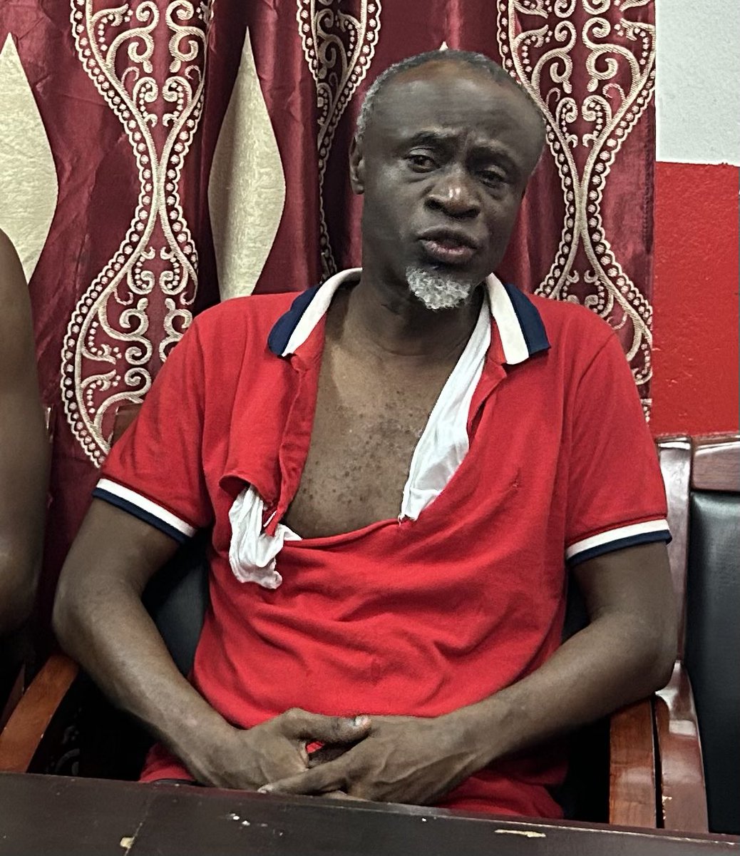We_yoneNp's tweet photo. War is looming in Sierra Leone! The cowards - @PresidentBio's state security attacked the APC and its supporters, and the newly appointed Secretary-General was badly beaten. @BBCAfrica @afrobarometer @africaupdates @USEmbFreetown @UKinSierraLeone https://t.co/AY3sBSV9Af