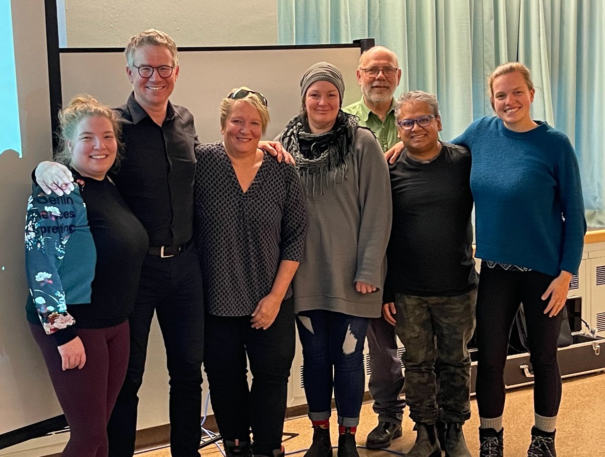 BevJBuchanan's tweet photo. It's our third day with the CEFR Training! May we grow and prosper with our sign language education in Canada. https://t.co/aVOxz3hKMV