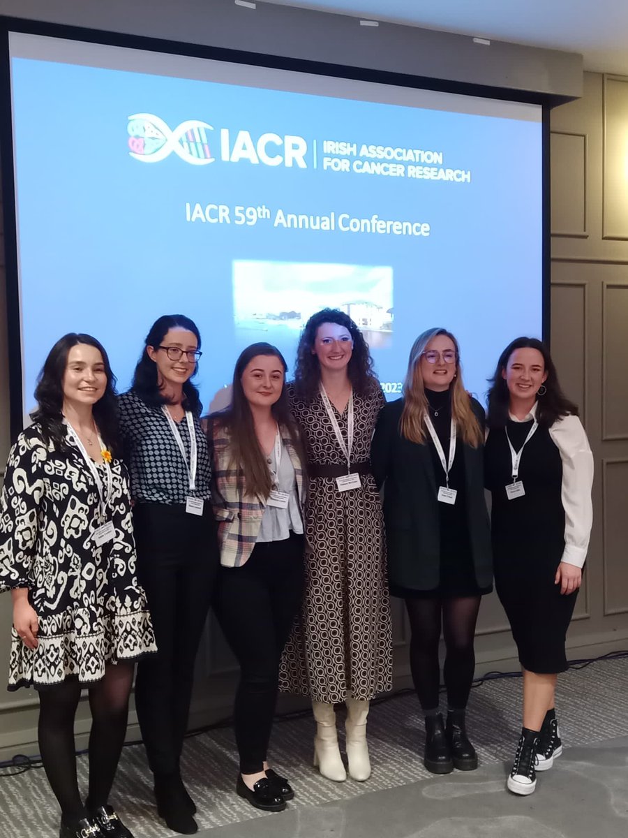 alexalittle99's tweet photo. Really enjoyed presenting my work tonight at the @News_IACR conference as a finalist for the Patrick Johnston Award for Cancer Research Outreach with these lovely ladies! 

Thank you to the wonderful patient voice partners who helped us get here! 🥼✨💗

@OAoise @NiamhLeonard5 https://t.co/AxJfUillog
