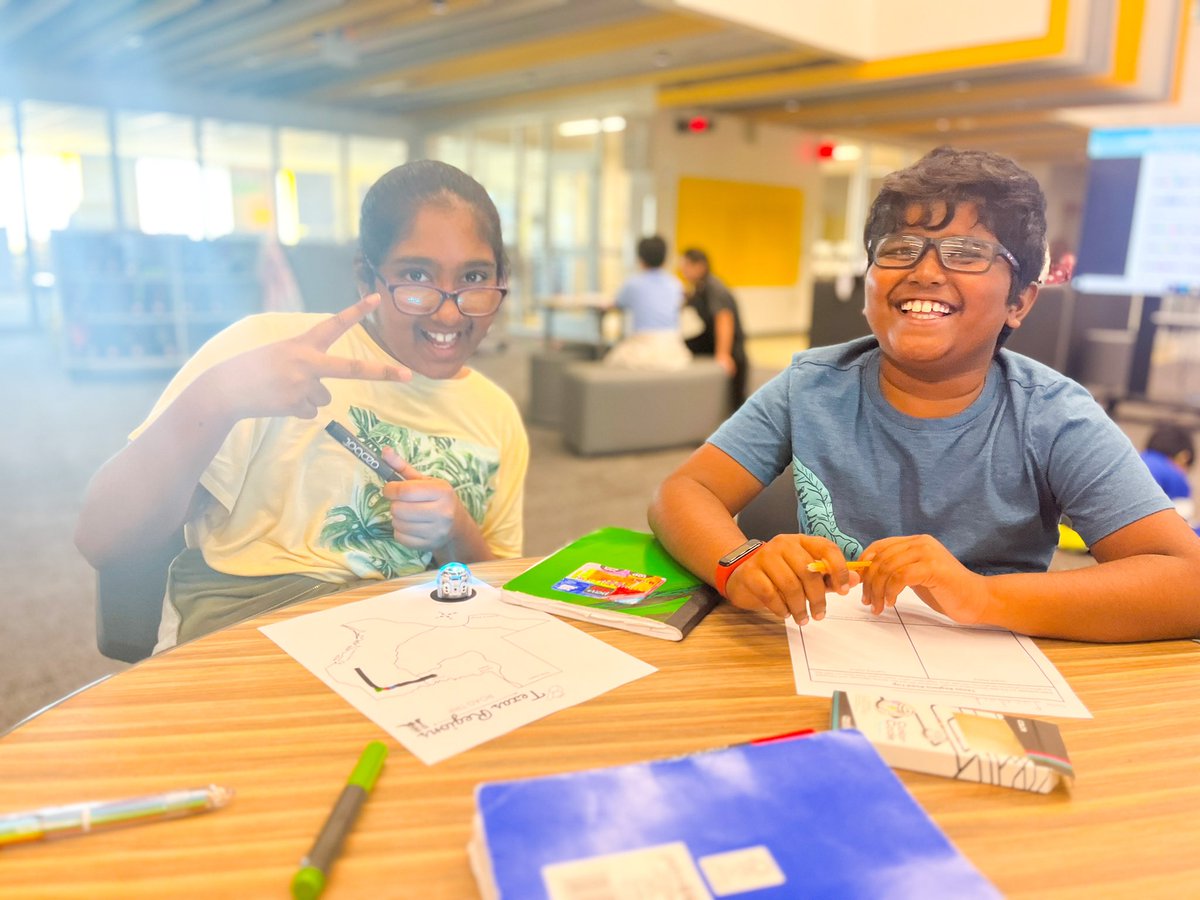 MinettElem's tweet photo. Road Trip through the Regions of Texas? Sign us up! These 4th-graders can tell you all about the landforms, climate, vegetation, &amp; natural resources in our state! &amp; they are coding masters - inputs, outputs, and algorithms are second nature here at Minett! #theminettconnection 🤠 https://t.co/ywYjSlvHrq