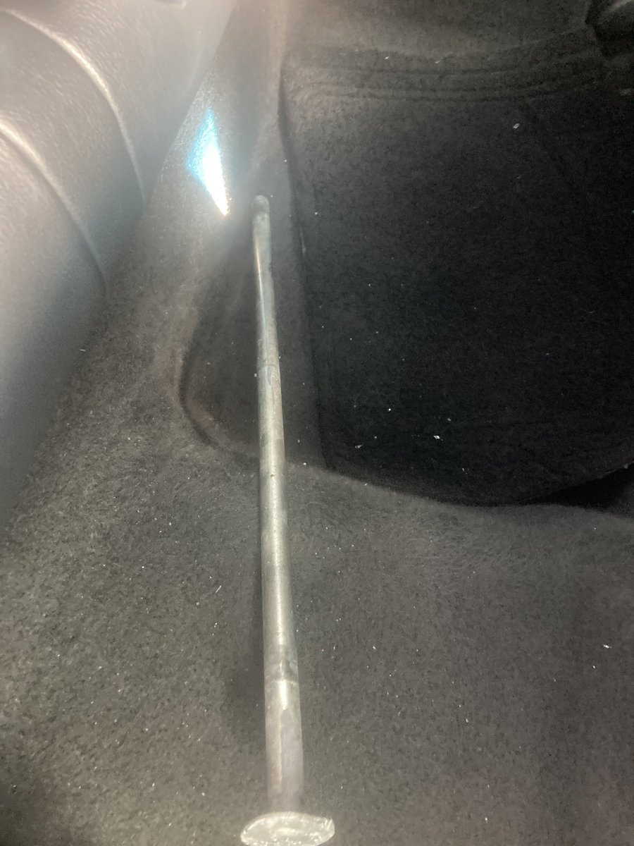 Lesameath1's tweet photo. @Uber Driver Israel was amazingly composed when a huge metal object crashed through window on freeway!Checked on me &amp; got me to PHX airport on time https://t.co/eVAyRycZTB