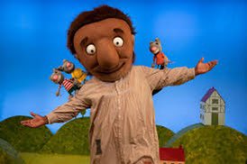 TinaGandhi1's tweet photo. Stuck for ideas this #halfterm? Go and watch #TheSmartestGiantinTown it’s on @The_Lowry until Sunday 26th February. It’s a real hit! #JuliaDonaldson 
Brought to the stage by @LittleATheatre and #Fierylight 
Here’s my review for @BoltonFM. https://t.co/Ue7nYpE7La