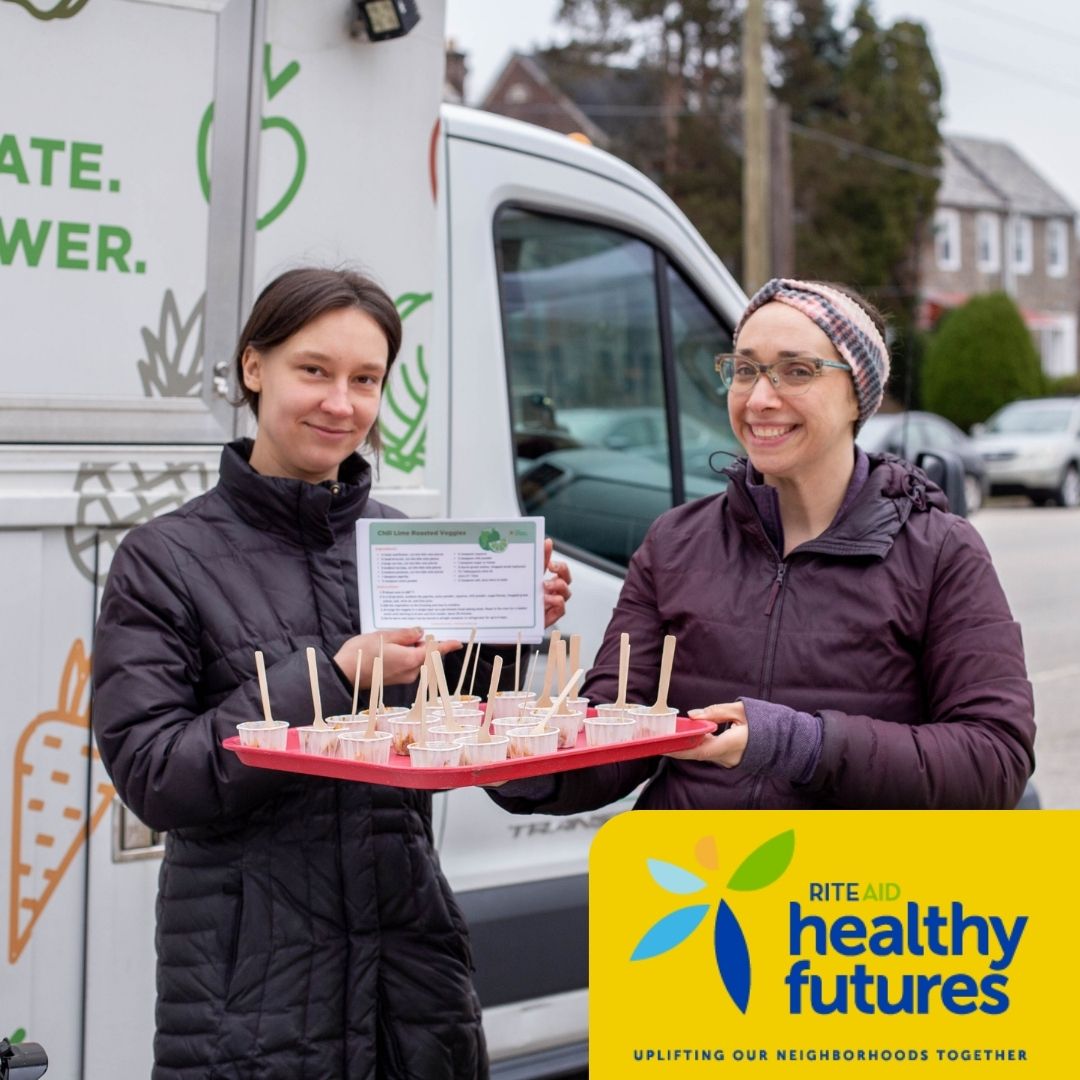 vetricommunity's tweet photo. Thank you to @Riteaid Healthy Futures for your investment in our work and our communities! Because of you, we have reached over 1,000 community members over the span of 33 program sessions.
#nutritioneducation #phillynonprofit #community #mobileteachingkitchen https://t.co/uuvLHxmNYd