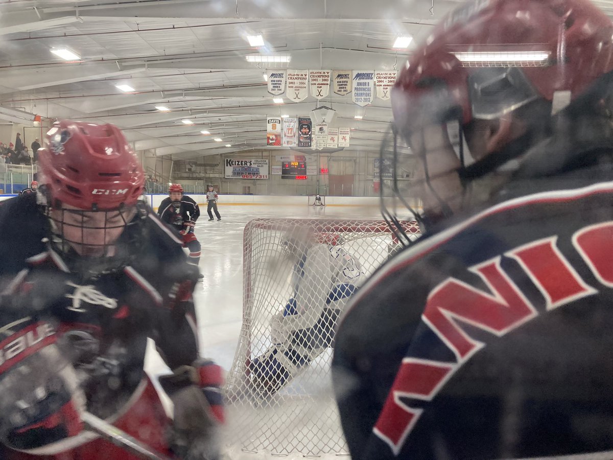burnsieoriginal's tweet photo. Enjoying some #NSSAF elimination game action on this Wednesday evening. #Millwood #Lockview #TheKingdome #Bluenoserbeauty https://t.co/z61lNoFShy
