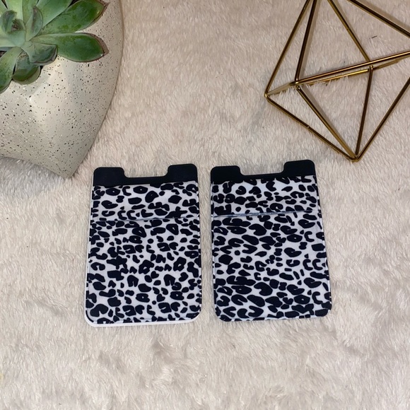 NYTOUK's tweet photo. So good I had to share! Check out all the items I'm loving on @Poshmarkapp #poshmark #fashion #style #shopmycloset #underarmour #madewell: https://t.co/M395JmNh9F https://t.co/0cRvFLA40z