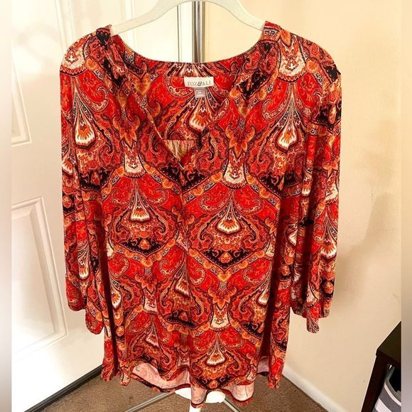 mrc248's tweet photo. So good I had to share! Check out all the items I'm loving on @Poshmarkapp #poshmark #fashion #style #shopmycloset #rozali #zara #bcbgmaxazria: https://t.co/PeG841GQfd https://t.co/PGhiNTILbU
