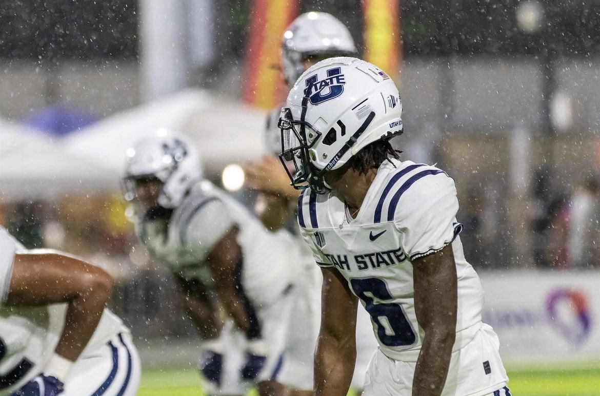 After an amazing conversation w/<a href="/JsonCarter/">Jason Carter</a> &amp; <a href="/Coach_Zuck/">Mike Zuckerman</a> 
I'm Blessed to announce I have received a scholarship offer to Utah State University.🔵⚪️
<a href="/GregBiggins/">Greg Biggins</a> <a href="/alecsimpson5/">Alec Simpson</a>
<a href="/THEHIVEFB/">LINCOLN HORNETS FOOTBALL</a>  <a href="/SanSpotlight/">San Diego Spotlight</a>