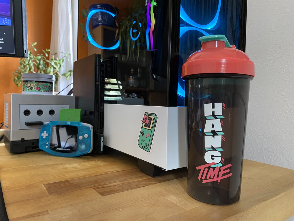 iAMKetner's tweet photo. @TheRogueEnergy @HangTimeCrew Got mine! And just ordered two more tubs. https://t.co/qum1MxSjvh