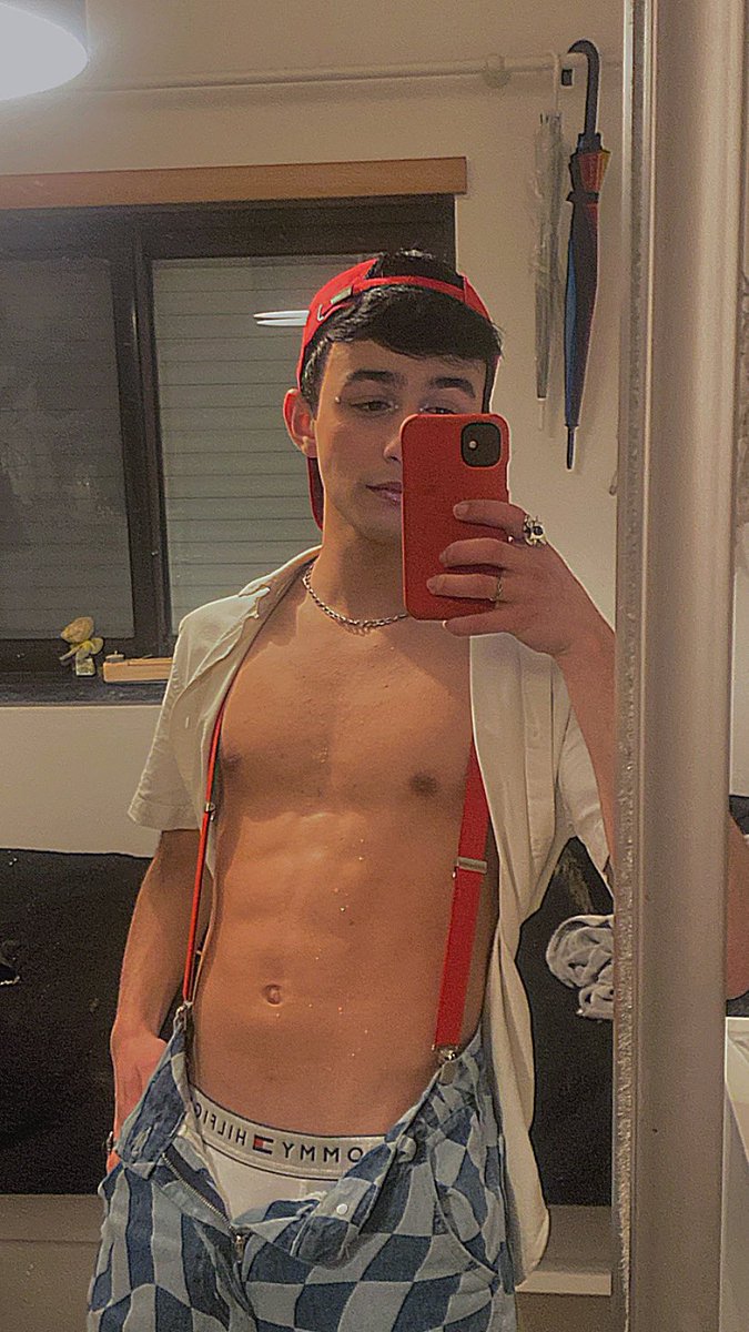 o mais hétero que alguma fez estive (tirando a maquilhagem)