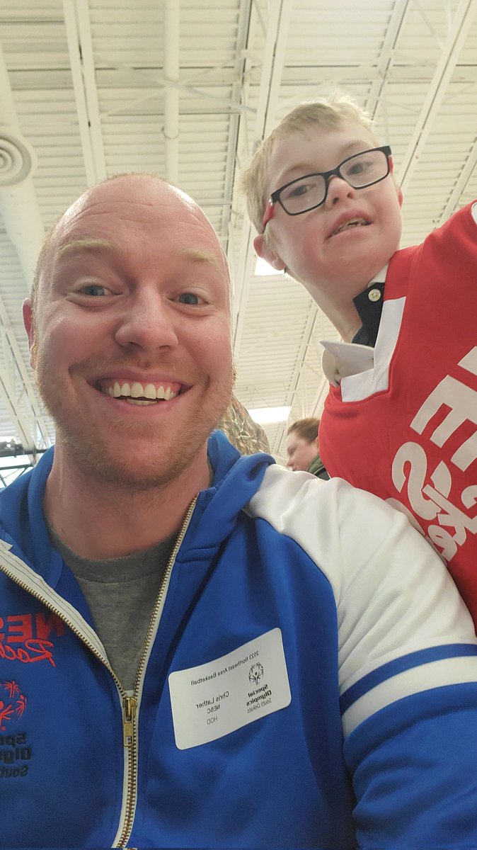 CastlewoodUCS's tweet photo. We recently competed in the NE AREA Basketball Tournament at the Hamlin School. We had a blast!! https://t.co/F8OQMLuAb1