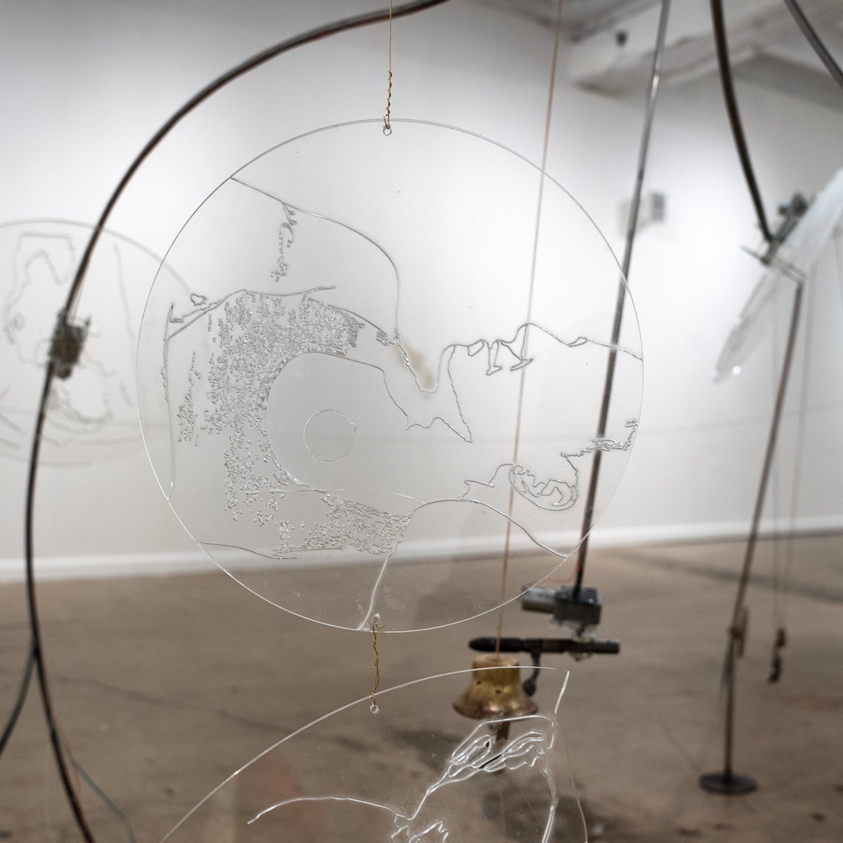 🔥Exhibition extended!🔥 “A SKY OF SHATTERED GLASS REFLECTED BY THE SHINING SUN,” a solo exhibition by Stephanie Mercedes, will be on view at Culture House through Saturday, March 4. Head to our website to learn more about the show. ✨