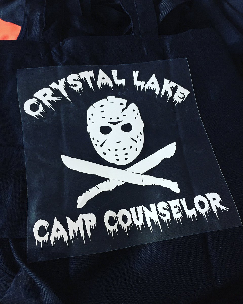 bookishqueenart's tweet photo. Current wip 😜🔪🖤🖤🖤
This will be on totes and tanks 🥰🖤🖤
#fridaythe13th #crystallake #summervibes #slasher #jasonvoorhees #gothic #gothgirl #horrornerd #horrorobsessed #horroraddict #horrorlife #horrorfreak #horrorgram #horrorcommunity #horrorshirt #shirtshop #shirtdesign https://t.co/4PaZFDw9Sa