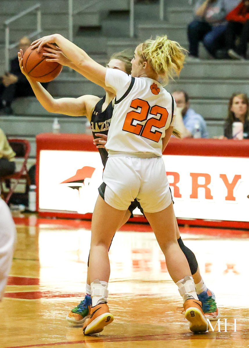 Amanda Shaffer tweet media