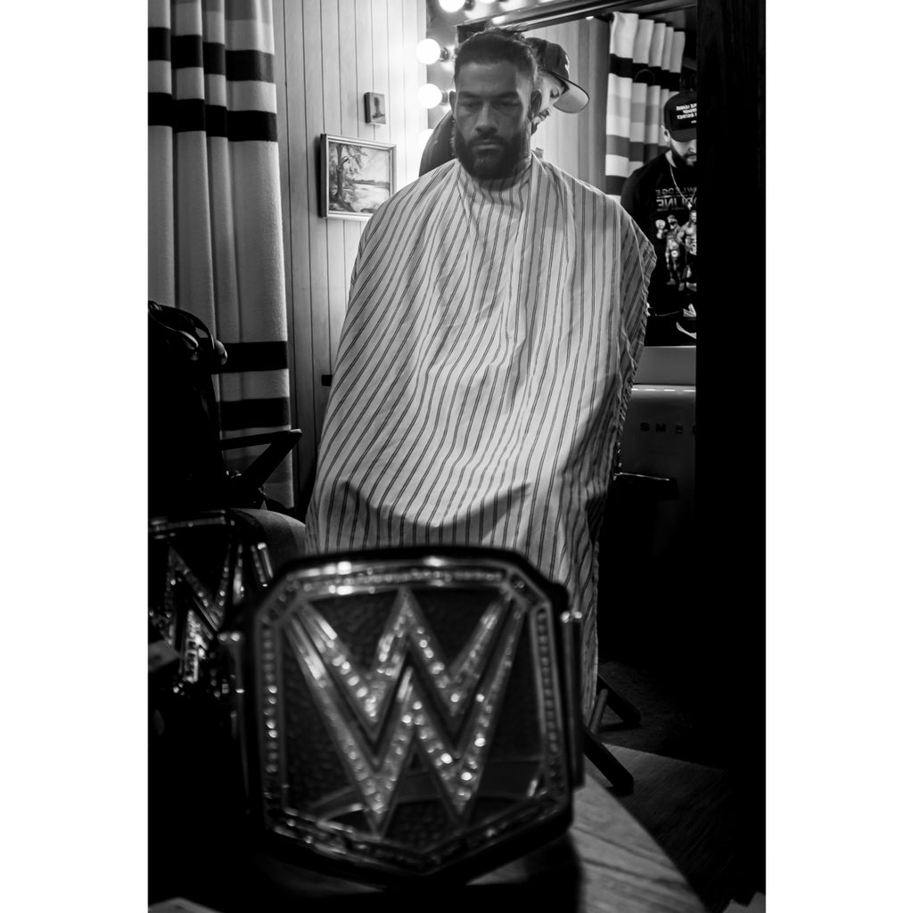 Roman Reigns tweet media