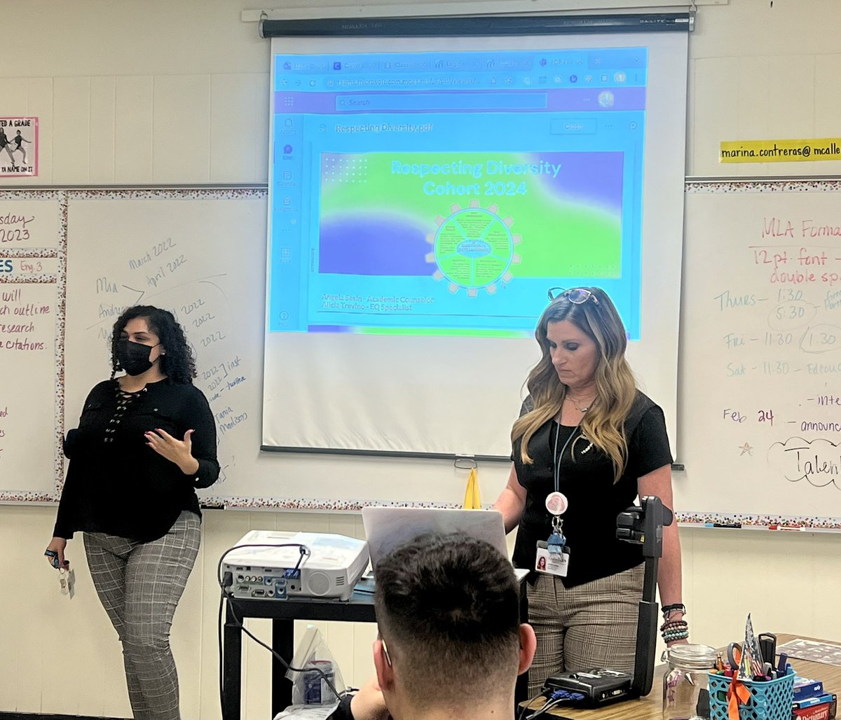 Mrs_M_Contreras's tweet photo. Students are working on a research report on #ThePowerOfWords. This was the most opportune moment for counselors to come in and talk about the potential negative impact words often have. @AliciaT9077 @Pride_Mustangs @CassandraRRodr1 https://t.co/QGGrCn4DsW