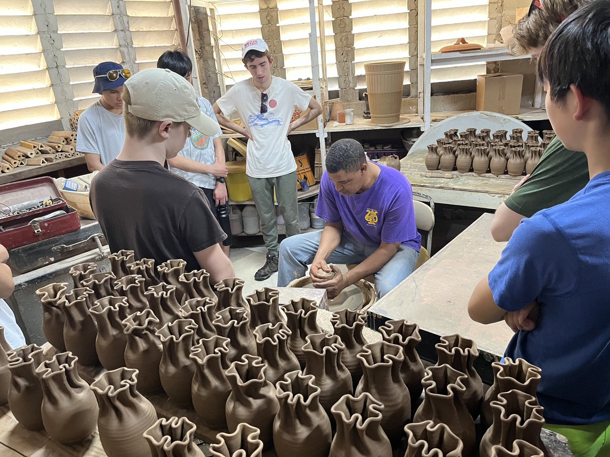 Regis_Service's tweet photo. Day 3: Visited My Father’s House @MustardSeedComm, went on the radio with @ROOTSFM1, and saw a master potter at work! @RegisHighSchool then went back to Jerusalem and worked on our dirt pile! https://t.co/pAi37Q0ryg