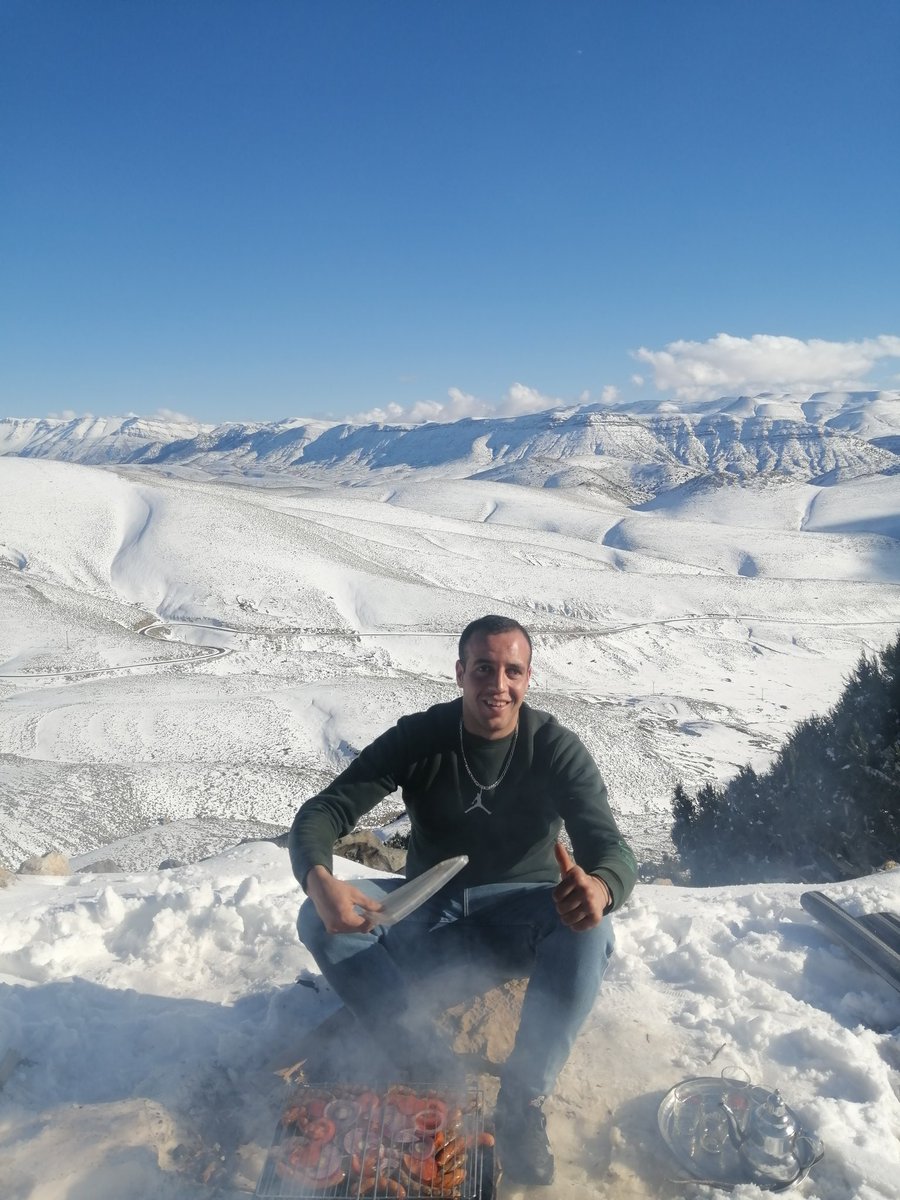 ysfaghbal's tweet photo. الثلج البيبلاني 🥶 https://t.co/3Mr9rVgw52