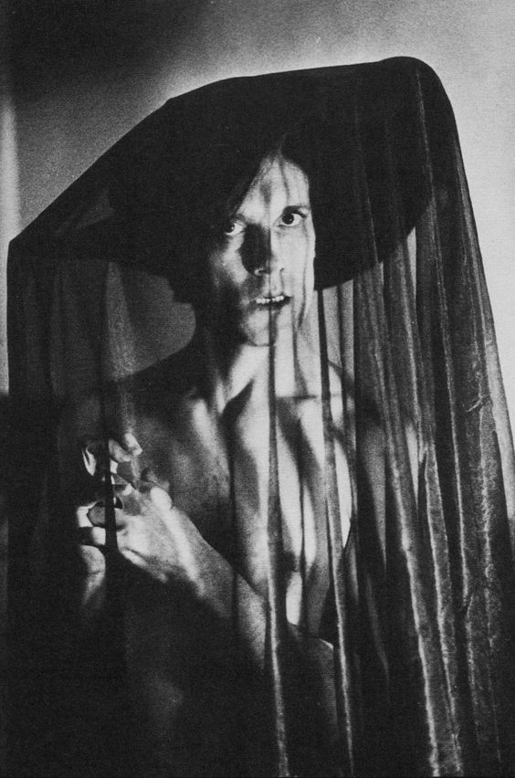 Cheenzman's tweet photo. 🦇💀🦇Lux Interior from The Cramps🦇💀🦇

#TheCramps #LuxInterior #ErickPurkhiser  #GarageRock #PunkRock #Surfrock #Rockabilly #Psychobilly #Gothabilly #Punk #Rock  #Wednesday #GooGooMuck #HumanFly #IWasATeenageWerewolf #BikiniGirlsWithMachineGuns https://t.co/ZDrwZyR6u8