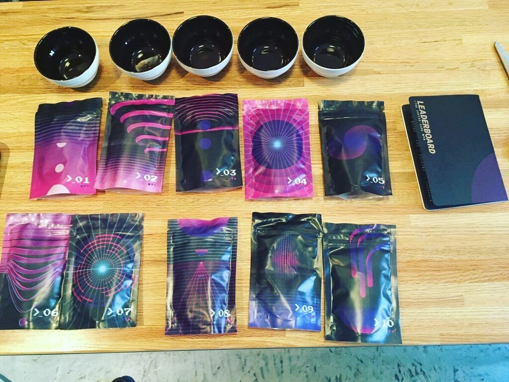BARISTAMAGAZINE's tweet photo. Weโve got the scoop on the latest version of everyoneโs favorite coffee cupping game, Leaderboard! Today at Barista Mag Onlineโjust follow the direct link in our profile!
#leaderboardgame #coffeegame #baristamagazine #education #barista #coffee #spโฆ https://t.co/yunfKYtg2v https://t.co/l33lv3M1OR