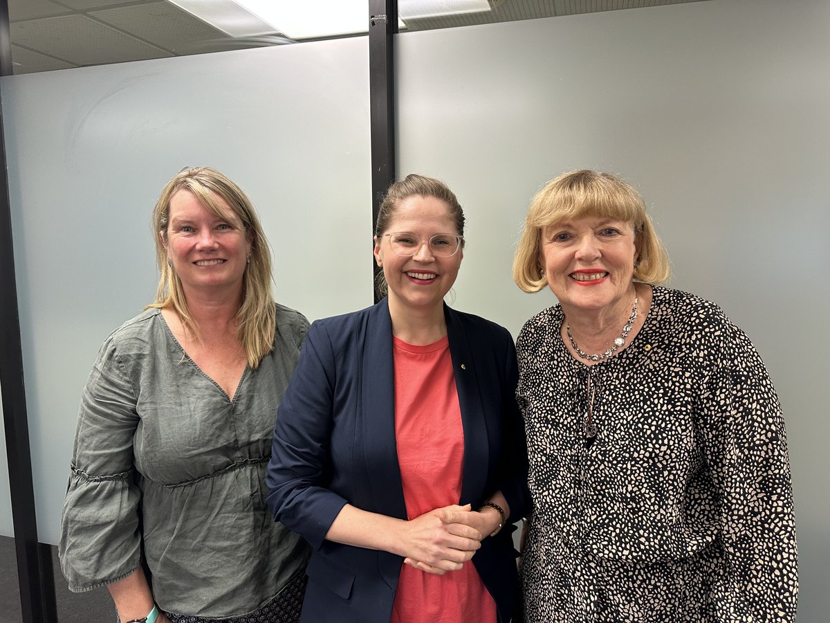 Rosemary Bryant Foundation (@rbf_au) on Twitter photo A meeting of minds to continue the important work of nursing and midwifery research <a href="/marioneckert5/">Marion Eckert</a> <a href="/ElizabethDabars/">Elizabeth Dabars</a> <a href="/RBRCUniSA/">RBRC Uni SA</a> <a href="/ANMFSA/">Nurses/Midwives SA</a> A meeting of minds to continue the important work of nursing and midwifery research <a href="/marioneckert5/">Marion Eckert</a> <a href="/ElizabethDabars/">Elizabeth Dabars</a> <a href="/RBRCUniSA/">RBRC Uni SA</a> <a href="/ANMFSA/">Nurses/Midwives SA</a>