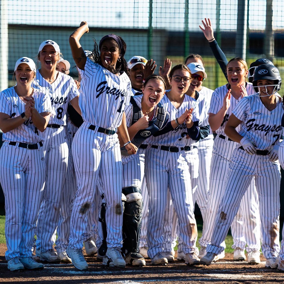 gclvsoftball's tweet photo. Soo.. what’d y’all do today? https://t.co/Q6QVSLkSDH