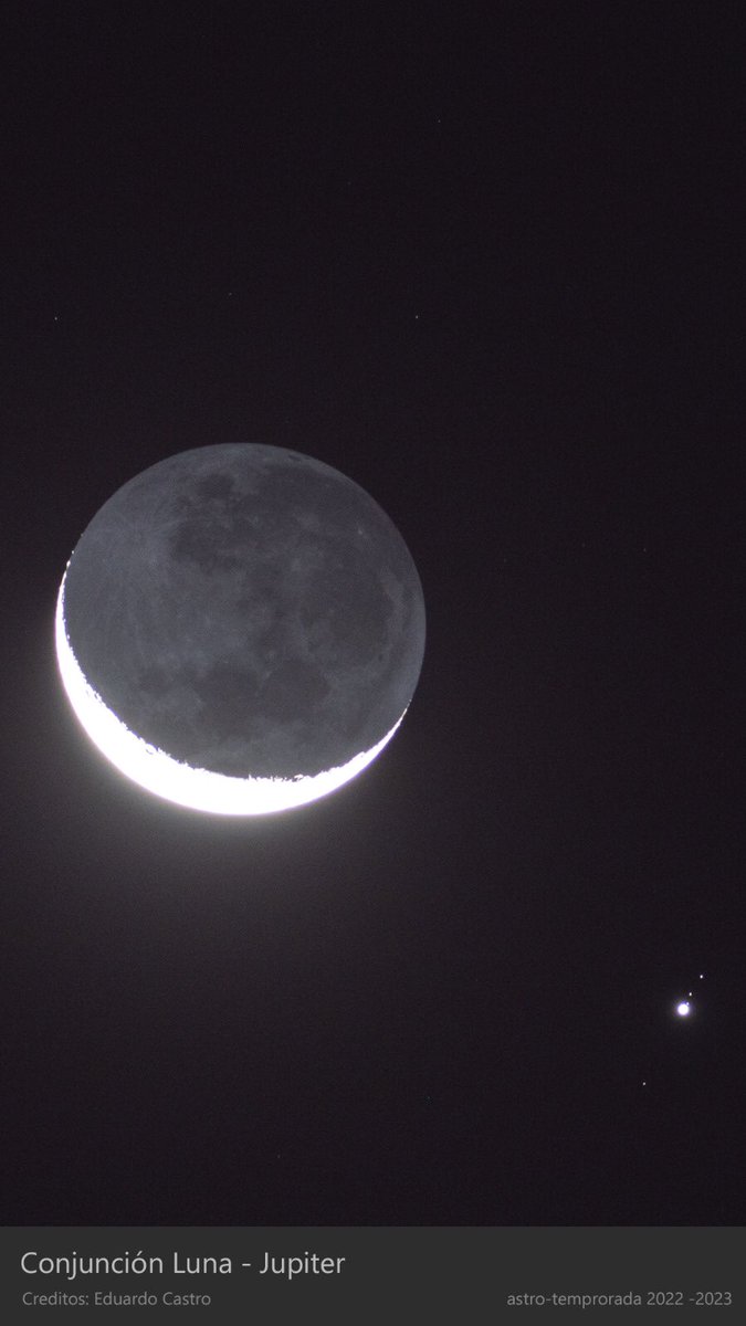 Nuestro socio de ASTRO nos comparte una imagen de la conjunción de hace unas horas vista desde nuestro país entre la Luna y Júpiter, en la imagen se puede observar al planeta Júpiter y tres de sus Lunas:
