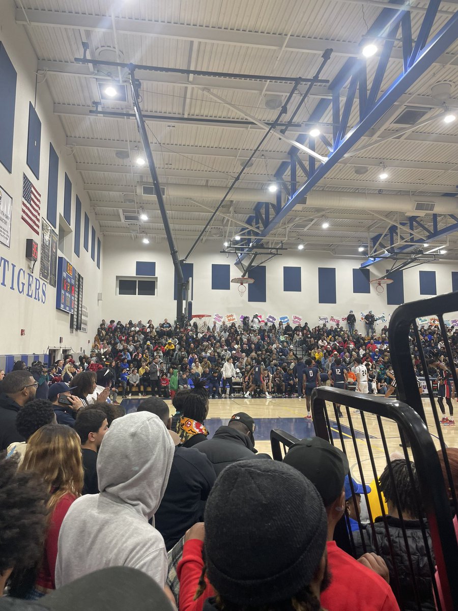 Inderkum vs. Modesto Christian has the largest non Kings sports crowd i’ve seen in this city in years!