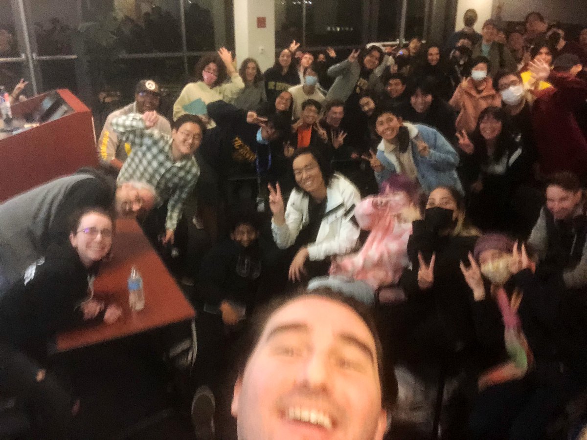 GameMakeJake's tweet photo. Damn good time talking to the awesome gang down at @vgdcuci 
Now here.  Enjoy my blurry face covering up the real talent ❤️ https://t.co/ljvyTLIl21