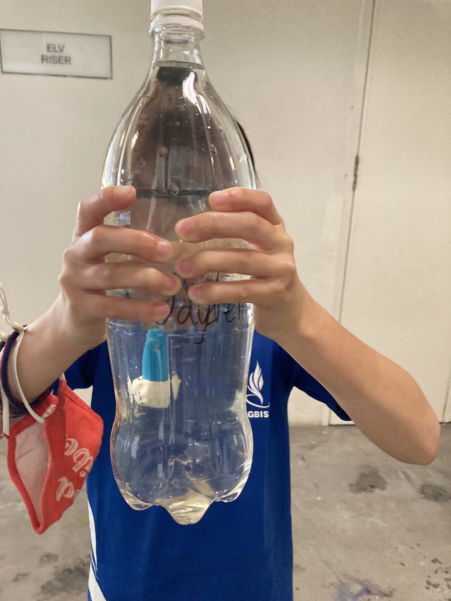 harves4556's tweet photo. In today’s air pressure lesson with G2 @IGBintschool, we made Cartesian Divers. There was mostly enough muscle to go around. #STEAM #PYP #esDesign #igbis https://t.co/1TbBRDYmMj