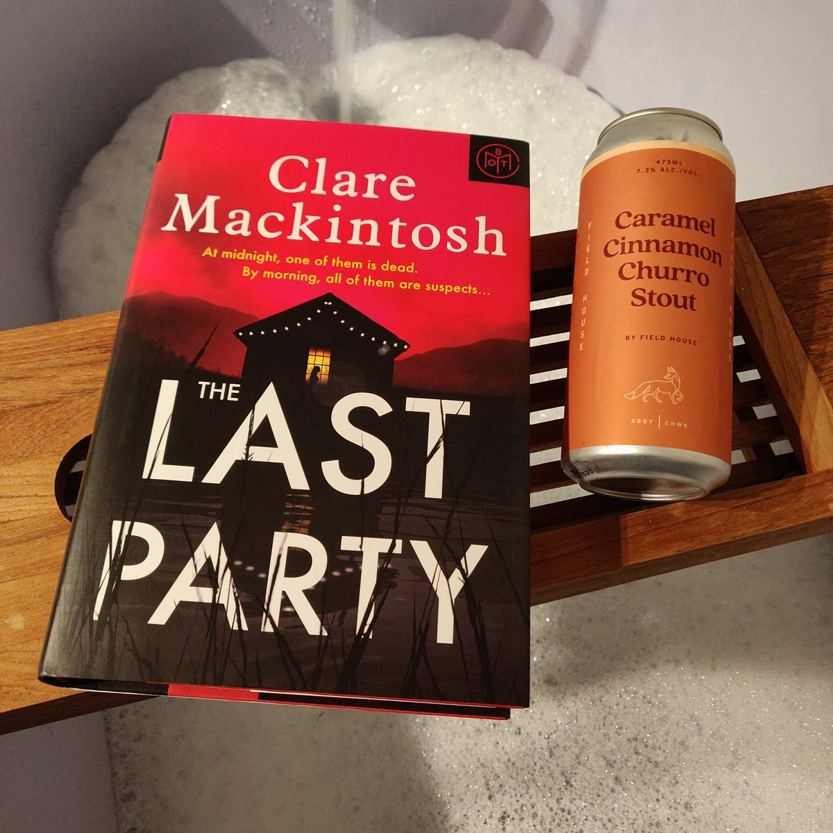 kathytrithardt's tweet photo. This week's #WednesdayTradition features The Last Party by Clare Mackintosh and Caramel Cinnamon Churro Stout by Field House Brewing.
#BookBathAndBeverage #BooksAndBaths #BCBeers #BooksAndBeer https://t.co/o5YbJD5JmZ