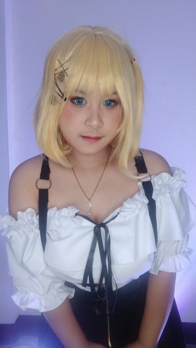 Imnotmomopiichi's tweet photo. Hi…..
#ameliawatsoncosplay #amert #hololiveEnglish #HololiveEN #holoMyth #watsonameliacosplay #hololivecosplay https://t.co/EA3STWf8Xi