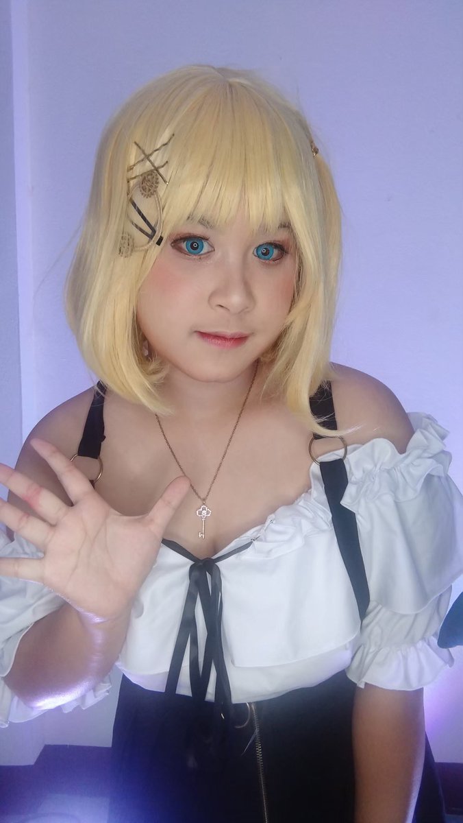 Imnotmomopiichi's tweet photo. Hi…..
#ameliawatsoncosplay #amert #hololiveEnglish #HololiveEN #holoMyth #watsonameliacosplay #hololivecosplay https://t.co/EA3STWf8Xi