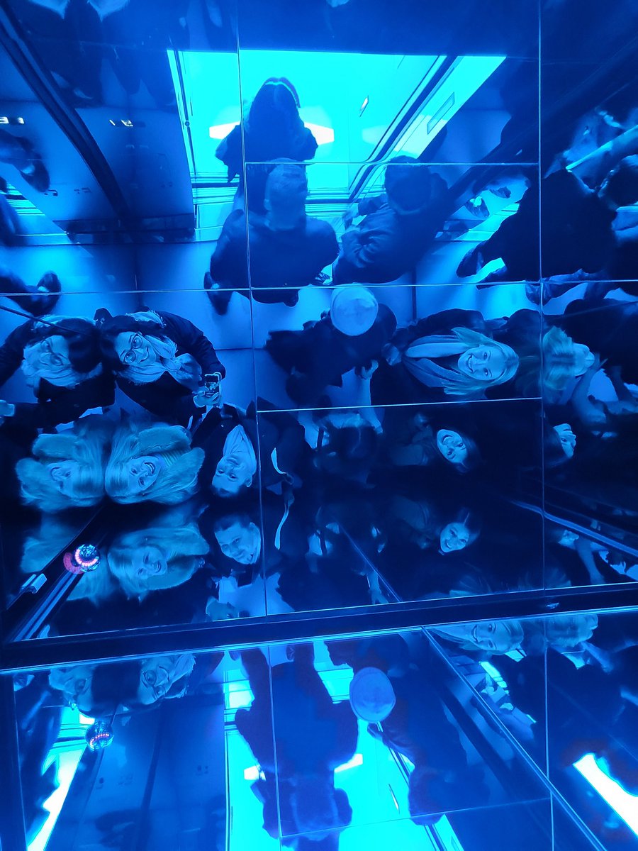 I spy with my little eye...a #TeamBreakaway outing at <a href="/one_vanderbilt/">One Vanderbilt</a>! Can you spot <a href="/KellyFitz/">Kelly Fitzgerald</a> <a href="/NoelleRutolo/">Noelle Rutolo</a> <a href="/BarbaraZachari3/">Barbara Zachariassen</a> <a href="/TraceySheehy/">Tracey Sheehy</a> and Kayla?